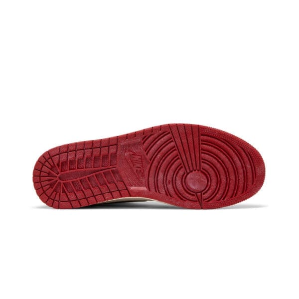 Air Jordan 1 Retro High OG Чикаго Потерянные и Найденные