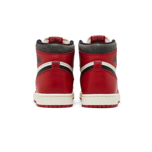 Air Jordan 1 Retro High OG Чикаго Потерянные и Найденные