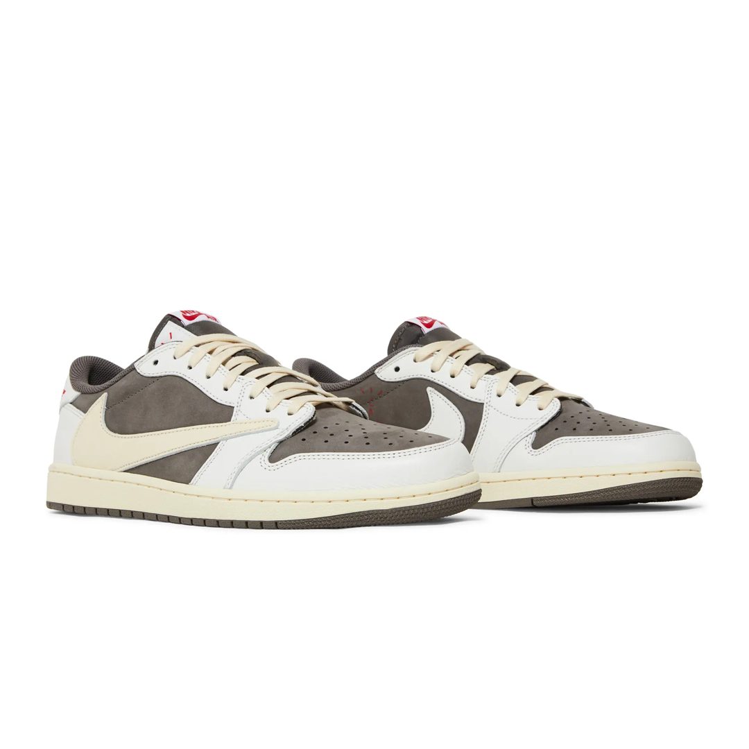 Фото 5: Air Jordan — Travis Scott x Air Jordan 1 Retro Low OG Reverse Mocha — доступно в POGO Фото 5: Air Jordan — Travis Scott x Air Jordan 1 Retro Low OG Reverse Mocha — доставка рідкісних товарів з-за кордону