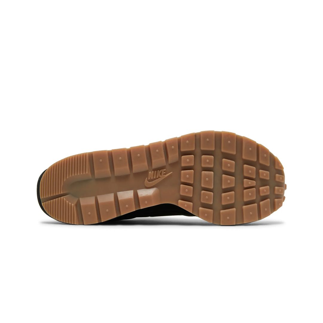 Фото 3: Nike — Nike Vaporwaffle x Sacai Black Gum — доступно в POGO Фото 3: Nike — Nike Vaporwaffle x Sacai Black Gum — доставка рідкісних товарів з-за кордону