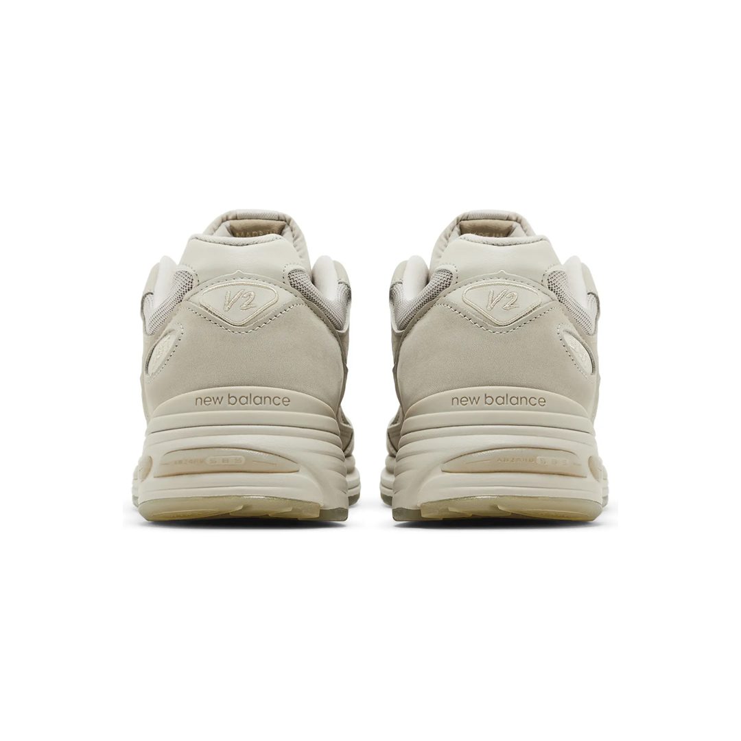 Фото 4: New Balance — Stone Island x New Balance 991v2 Beige — доступно в POGO Фото 4: New Balance — Stone Island x New Balance 991v2 Beige — доставка рідкісних товарів з-за кордону