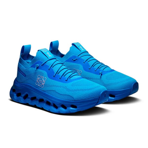On Running Cloudtilt x Loewe Blue